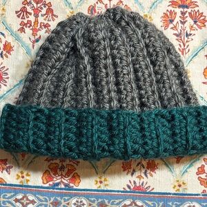 NWOT - Handmade Crochet Hat - Unisex